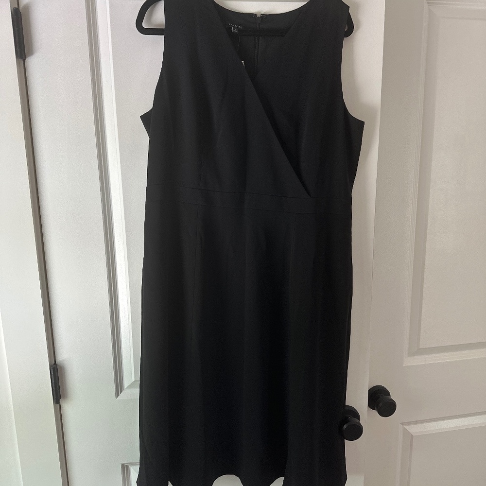 Talbots Easy Travel Black Dress - Size 16